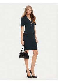 Guess Sukienka dzianinowa W5YK29 Z0130 Zielony Slim Fit. Kolor: zielony. Materiał: syntetyk #3