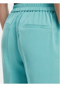United Colors of Benetton - United Colors Of Benetton Spodnie materiałowe 4Y09DF079 Zielony Regular Fit. Kolor: zielony. Materiał: lyocell #4