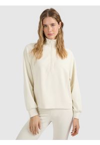 4f - 4F Bluza dresowa nierozpinana z modalem damska - beżowa XL. Okazja: na co dzień. Typ kołnierza: kołnierzyk stójkowy. Kolor: beżowy. Materiał: dresówka. Styl: casual #1
