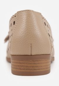 Born2be - Beżowe Ażurowe Półbuty w Stylu Mokasynów ze Skóry Naturalnej z Kwiatami 3D Uriloria. Okazja: na co dzień, do pracy. Kolor: beżowy. Materiał: skóra. Szerokość cholewki: normalna. Wzór: ażurowy, kwiaty. Sezon: wiosna, lato. Styl: casual, klasyczny, elegancki #6