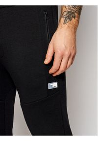 Jack & Jones - Jack&Jones Spodnie dresowe Will Air Sweat Noos 12184970 Czarny Regular Fit. Kolor: czarny. Materiał: bawełna, syntetyk