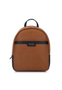 Wittchen - Damski plecak z ekoskóry dwukolorowy brązowo-czarny. Kolor: brązowy, wielokolorowy, czarny. Materiał: skóra ekologiczna. Styl: casual, klasyczny #1