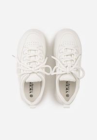 Renee - Białe Chunky Sneakersy VICES na Platformie Azilera. Okazja: na co dzień. Kolor: biały. Materiał: jeans. Obcas: na platformie #5