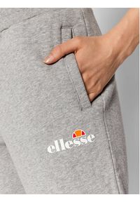 Ellesse Spodnie dresowe Hallouli SGK13652 Szary Regular Fit. Kolor: szary. Materiał: dresówka, bawełna