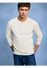 Big-Star - Bluzka męska z długim rękawem kremowa Merrts 103. Okazja: na co dzień, do pracy. Kolor: kremowy. Materiał: dzianina, jeans, żakard. Długość rękawa: długi rękaw. Długość: długie. Wzór: aplikacja. Styl: casual, elegancki #6