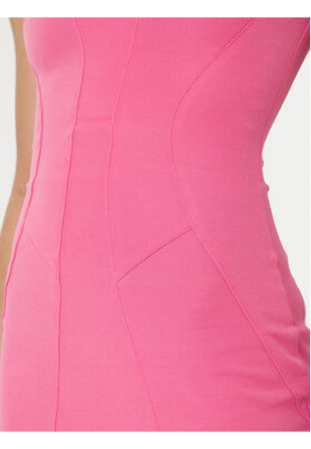 Versace Jeans Couture Sukienka koktajlowa 78HAO913 N0356 Różowy Regular Fit. Kolor: różowy. Materiał: wiskoza. Styl: wizytowy