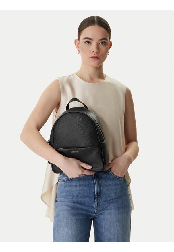 Coccinelle Plecak U45 Coccinellenory E1 U45 14 02 01 Czarny. Kolor: czarny. Materiał: skóra