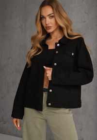 Renee - Czarna Jeansowa Kurtka z Bawełny Perilopei. Okazja: na co dzień. Kolekcja: plus size. Kolor: czarny. Materiał: bawełna, jeans. Styl: casual #1