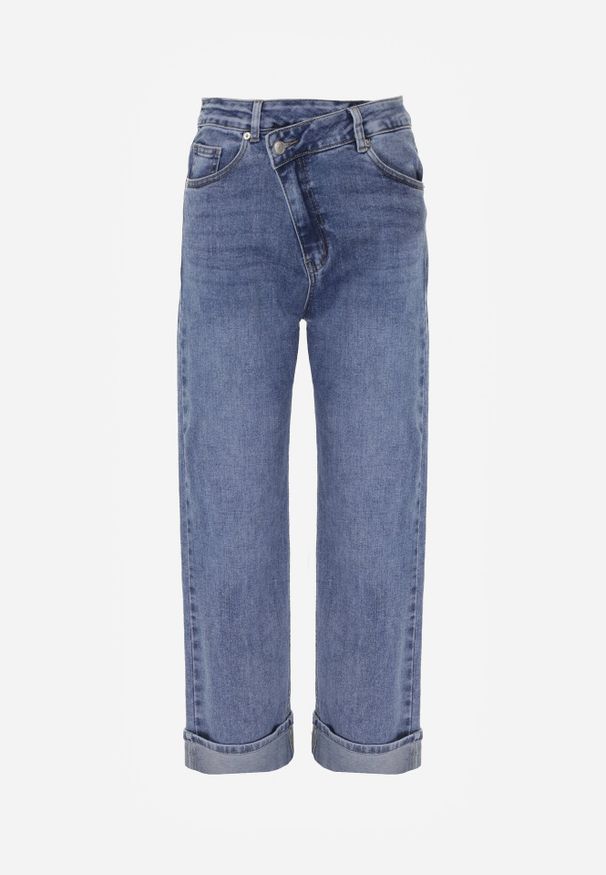 Born2be - Niebieskie Jeansy Bawełniane z Asymetrycznym Zapięciem i Wywiniętymi Nogawkami Ellenesta. Okazja: na co dzień, na spacer. Kolor: niebieski. Styl: casual, elegancki