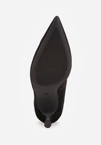 Born2be - Czarne Szpilki z Sercem z Cyrkoniami Evalyth. Okazja: na co dzień, na imprezę. Kolor: czarny. Obcas: na szpilce. Styl: elegancki, klasyczny, casual, wizytowy. Wysokość obcasa: średni #7