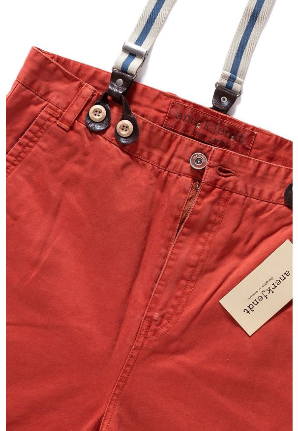 Anerkjendt - ANERKJENDT SPODENKI HAL SHORTS 8.413.407. Materiał: bawełna. Wzór: aplikacja