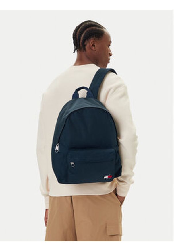 Tommy Jeans Plecak Tjm Ess Daily Dome Backpack AM0AM13726 Granatowy. Kolor: niebieski. Materiał: materiał