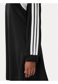 Adidas - adidas Sukienka codzienna House Of Tiro KB4074 Czarny Regular Fit. Okazja: na co dzień. Kolor: czarny. Materiał: syntetyk. Typ sukienki: proste. Styl: casual #4