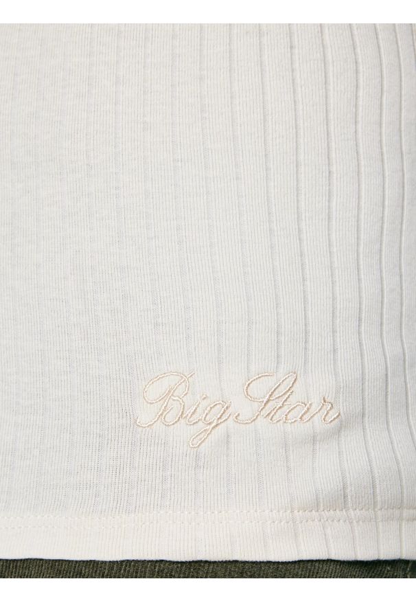 Big-Star - Koszulka damska w prążek kremowa Asterca 103. Kolor: biały. Materiał: bawełna, dzianina, prążkowany, jeans. Długość rękawa: krótki rękaw. Długość: krótkie. Wzór: prążki. Styl: elegancki, klasyczny