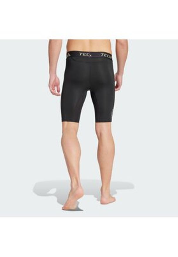 Adidas - adidas Szorty sportowe TECHFIT Compression Training IN5591 Czarny Regular Fit. Kolor: czarny. Materiał: syntetyk. Technologia: Techfit (Adidas)
