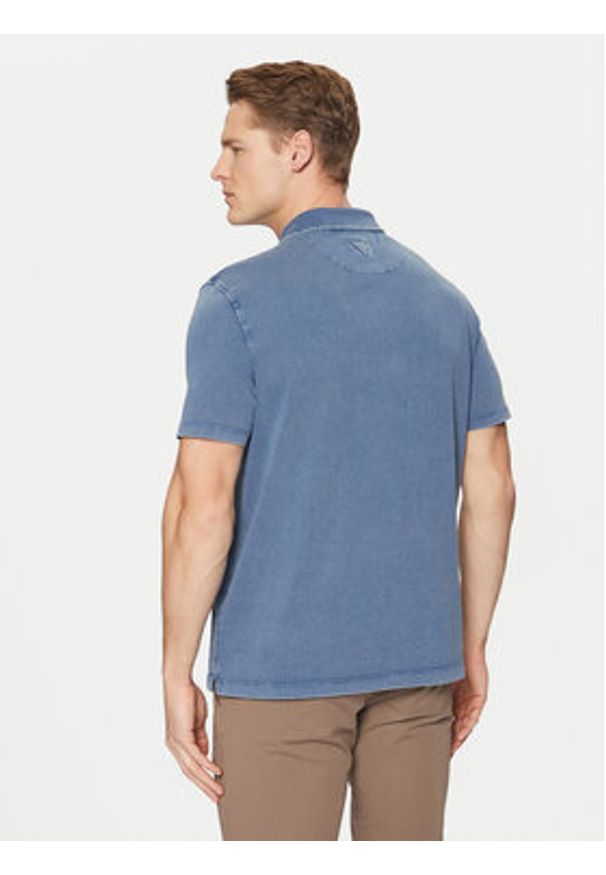 Guess Polo M5RP10 KCMY0 Granatowy Regular Fit. Typ kołnierza: polo. Kolor: niebieski. Materiał: bawełna