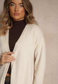 Renee - Biały Niezapinany Casualowy Kardigan z Wełną o Długim Kroju Zozita. Okazja: na co dzień. Kolor: biały. Materiał: wełna. Długość: długie. Styl: casual #4