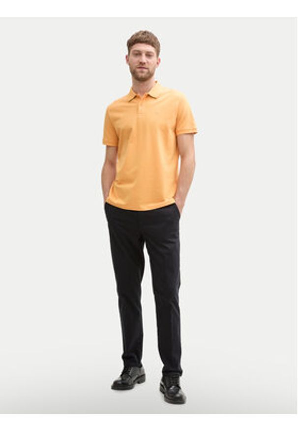 Tom Tailor Polo 1031006 Pomarańczowy Regular Fit. Typ kołnierza: polo. Kolor: pomarańczowy. Materiał: bawełna