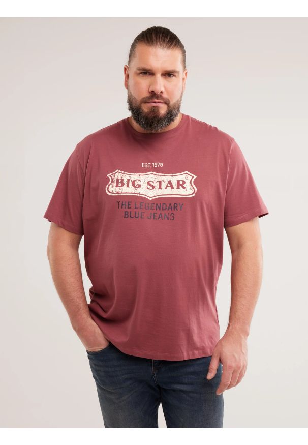 Big-Star - Koszulka męska z nadrukiem ciemnoróżowa Millaner 602. Kolor: różowy. Materiał: bawełna. Wzór: nadruk. Sezon: lato. Styl: klasyczny, elegancki