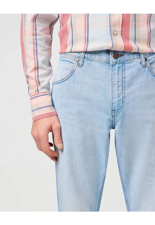 Wrangler - MESKIE SPODNIE WRANGLER GREENSBORO SPUR STITCHED 112362558