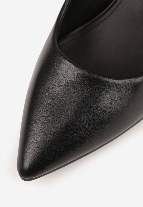 Born2be - Czarne Klasyczne Czółenka na Szpilce ze Skórzaną Wkładką Leranda. Okazja: do pracy, na spotkanie biznesowe. Kolor: czarny. Materiał: skóra. Obcas: na szpilce. Styl: klasyczny