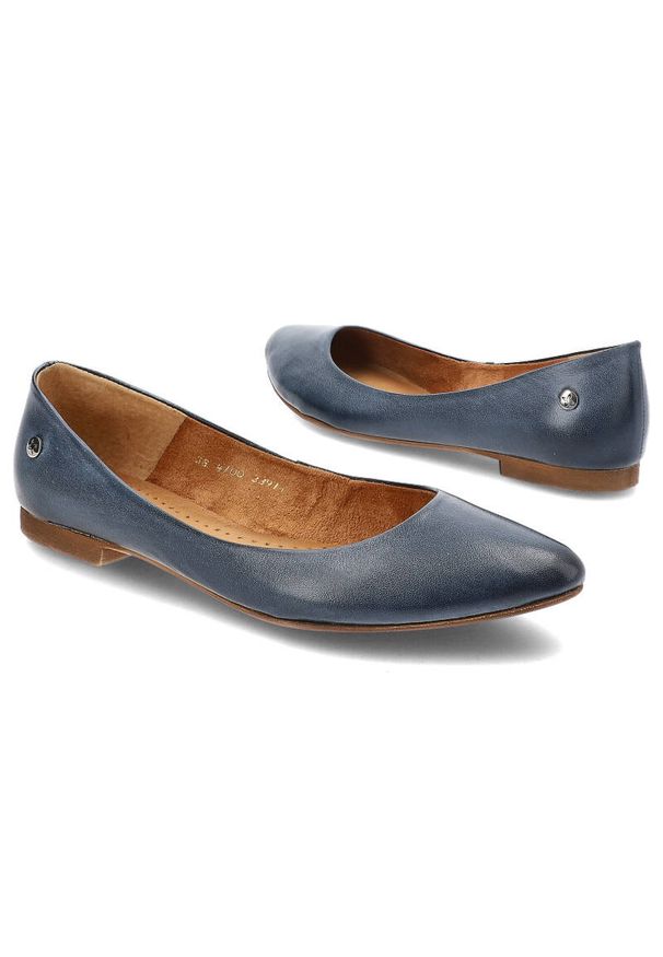 Granatowe Baleriny Maciejka Wygodne Obuwie Damskie. Okazja: na co dzień, do pracy. Kolor: niebieski. Materiał: skóra. Wzór: gładki. Obcas: na obcasie. Styl: casual, klasyczny, elegancki. Wysokość obcasa: niski