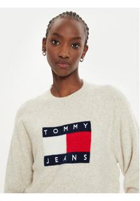 Tommy Jeans Sweter Flag DW0DW18681 Beżowy Relaxed Fit. Kolor: beżowy. Materiał: syntetyk #5