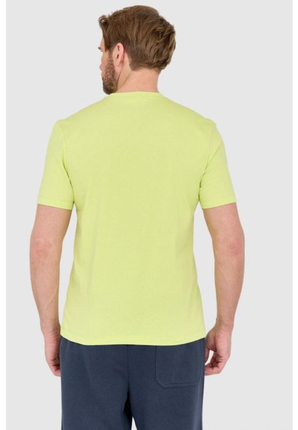 Blauer USA - BLAUER Zielony męski t-shirt z dużym logo. Kolor: zielony