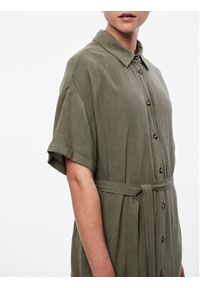 Pieces Sukienka koszulowa 17132920 Zielony Regular Fit. Kolor: zielony. Materiał: wiskoza. Typ sukienki: koszulowe #7