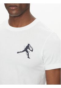 Lacoste T-Shirt TH1044 Biały Regular Fit. Kolor: biały. Materiał: syntetyk, bawełna #8