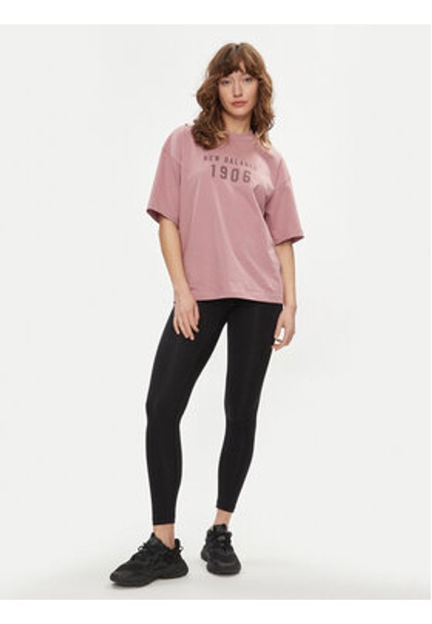 New Balance Legginsy WP41501 Czarny Slim Fit. Kolor: czarny. Materiał: bawełna