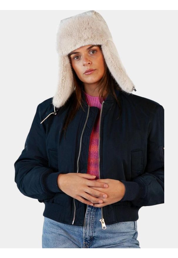 Czapka Damska Barts Hawka Bomber. Kolor: beżowy. Materiał: futro. Styl: elegancki