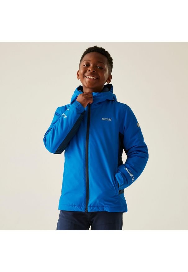 Regatta - Kurtka dziecięca przejściowa przeciwdeszczowa Hurdle. Kolor: niebieski. Materiał: puch, materiał. Styl: sportowy