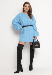 Born2be - Niebieski Sweter o Wydłużonym Fasonie z Modnym Splotem Ahexa. Kolor: niebieski. Długość: długie. Wzór: ze splotem