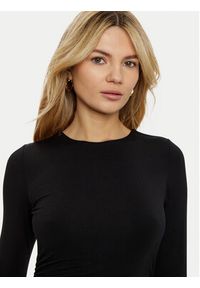 Guess Sukienka codzienna W5RK1K KC1J2 Czarny Bodycon Fit. Okazja: na co dzień. Kolor: czarny. Materiał: wiskoza. Typ sukienki: proste, bodycon. Styl: casual #5