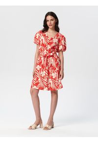 Sinsay - Sukienka mini - wielobarwny. Materiał: bawełna. Wzór: kwiaty. Długość: mini