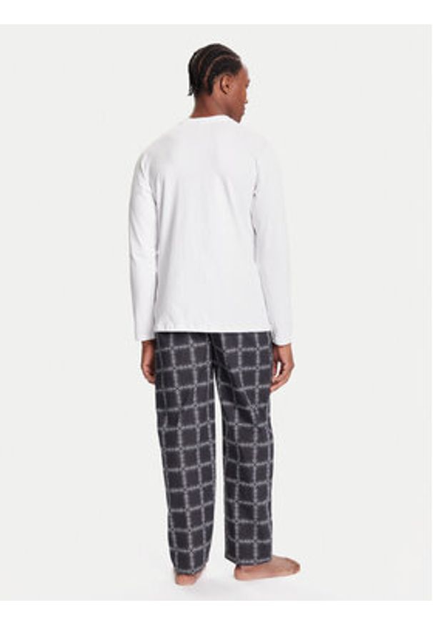Karl Lagerfeld - KARL LAGERFELD Piżama A4M45001 Biały Regular Fit. Kolor: biały. Materiał: bawełna