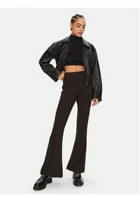 Gina Tricot Spodnie materiałowe Slim Bootcut Trousers 22856 Czarny Bootcut Fit. Kolor: czarny. Materiał: syntetyk #3