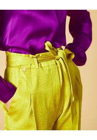 Manila Grace - MANILA GRACE - Żółte spodnie z paskiem. Stan: podwyższony. Kolor: żółty. Wzór: motyw zwierzęcy. Sezon: wiosna #4