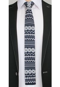 Dziergany Krawat Męski Knit w Białe Wzory, Romby - 5,5 cm - Alties, Granatowy. Kolor: niebieski. Materiał: poliester. Styl: sportowy #2