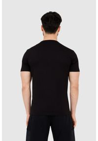 EA7 Emporio Armani - EA7 Czarny t-shirt męski z naszywką z logo, Rozmiar XXL. Kolor: czarny. Wzór: aplikacja #6