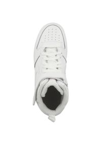 Buty do chodzenia dla dzieci Nike Court Borough Mid 2. Okazja: na co dzień. Kolor: biały, wielokolorowy, beżowy. Materiał: tkanina, materiał, skóra, syntetyk. Model: Nike Court. Sport: turystyka piesza