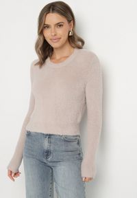 Born2be - Beżowy Krótki Sweter Puchaty Dindra. Kolor: beżowy. Materiał: tkanina, dzianina. Długość: krótkie #6