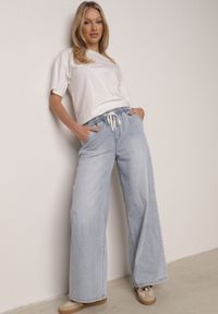 Born2be - Niebieskie Jeansy z Lyocellem i Bawełną o Szerokim Kroju z Wiązaniem Zolia. Okazja: na co dzień. Kolor: niebieski. Styl: casual #2