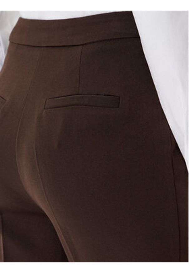 Artigli Spodnie materiałowe ACPA003191 Brązowy Regular Fit. Kolor: brązowy. Materiał: syntetyk