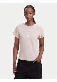 Guess T-Shirt V4YI21 KCDH1 Różowy Regular Fit. Kolor: różowy. Materiał: bawełna #1