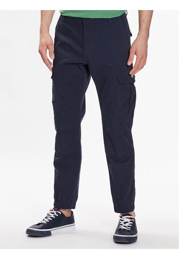 Tommy Jeans Spodnie materiałowe Ethan DM0DM15793 Granatowy Regular Fit. Kolor: niebieski. Materiał: bawełna