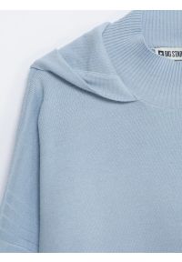 Big-Star - Sweter damski typu poncho niebieski Rajana 400. Kolor: niebieski. Materiał: wiskoza, skóra, prążkowany. Wzór: ze splotem. Sezon: lato. Styl: elegancki #5