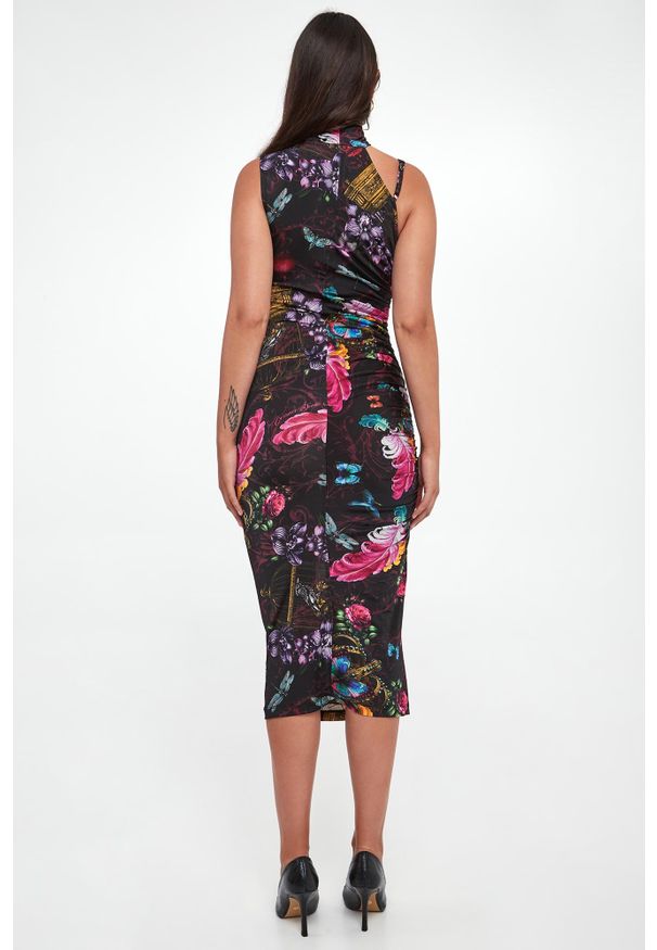 Versace Jeans Couture - Sukienka midi bodycon VERSACE JEANS COUTURE. Typ sukienki: bodycon. Długość: midi