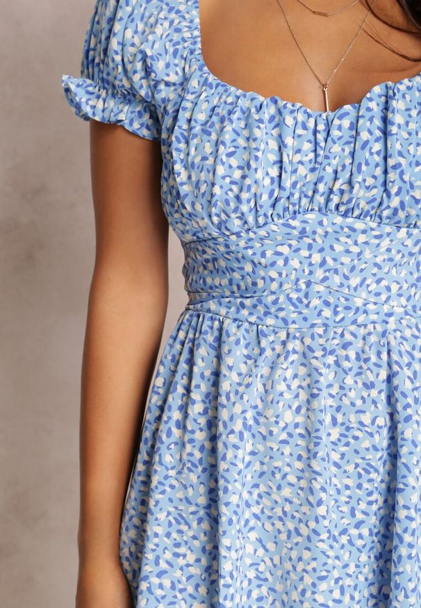 Renee - Niebieska Sukienka Dukta. Kolor: niebieski. Sezon: lato